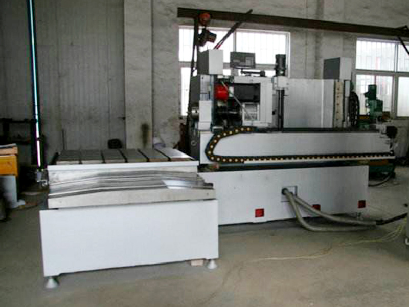 數(shù)控5軸深孔臥式鉆床有幾軸聯(lián)動(dòng)?